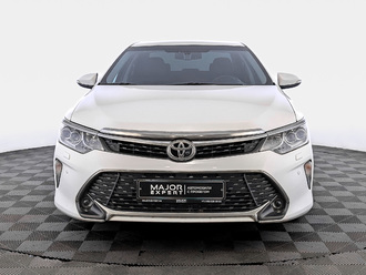 фото Toyota Camry VII 2017