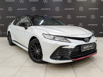 фото Toyota Camry VIII 2021