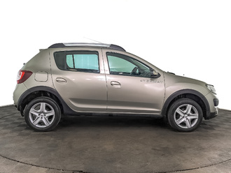 фото Renault Sandero II 2018