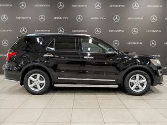 фото Ford Explorer V 2016