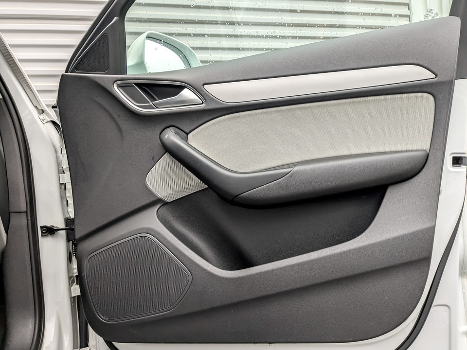 Audi Q3 с пробегом в автосалоне Форис Авто