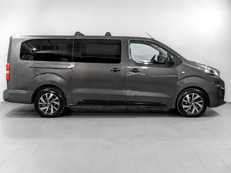 фото Peugeot Traveller 2020