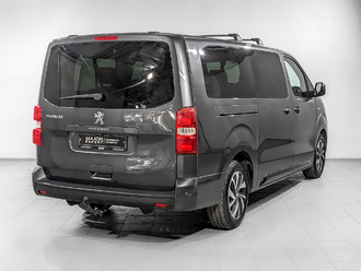фото Peugeot Traveller 2020