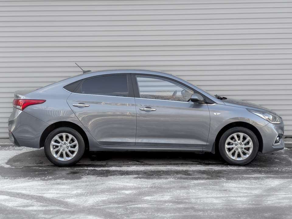 Hyundai Solaris с пробегом в автосалоне Форис Авто