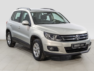 фото Volkswagen Tiguan I 2012