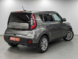 фото Kia Soul II 2018