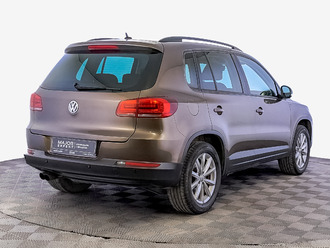 фото Volkswagen Tiguan I 2015