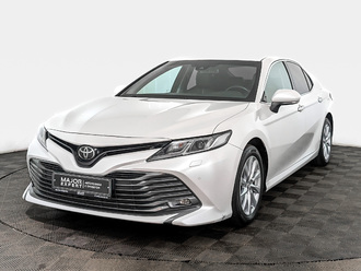 фото Toyota Camry VIII 2019