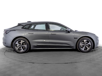 фото Zeekr 001 2022