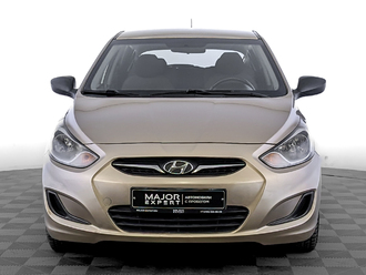 фото Hyundai Solaris I 2012