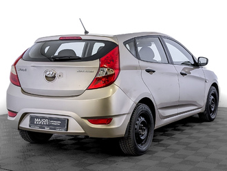 фото Hyundai Solaris I 2012
