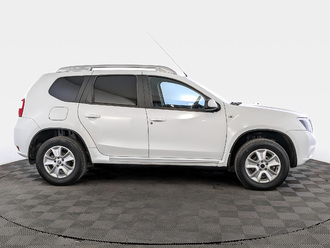 фото Nissan Terrano D10 2021