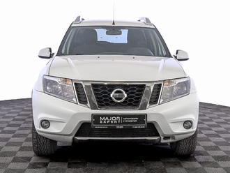 фото Nissan Terrano D10 2020