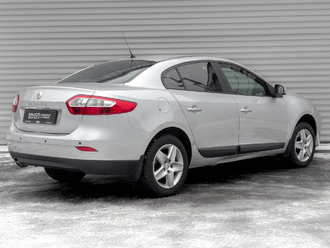 фото Renault Fluence 2015