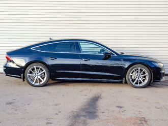 фото Audi A7 (4K) 2020