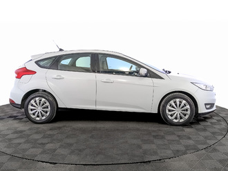 фото Ford Focus III 2018