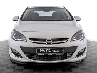 фото Opel Astra J 2013