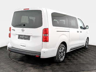 фото Opel Zafira Life 2021