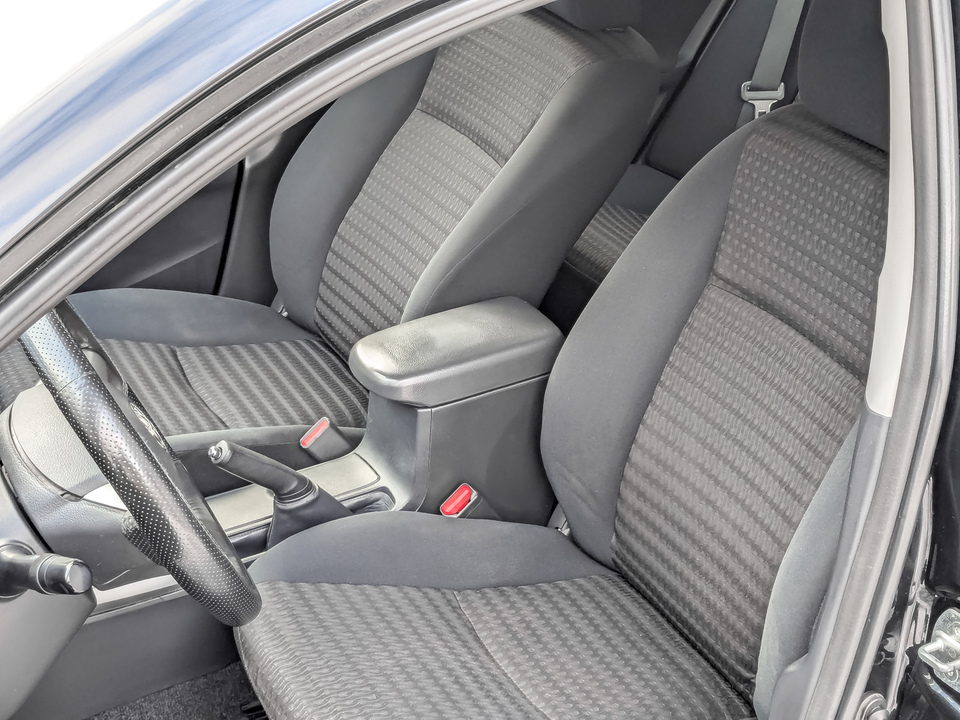 Toyota Corolla с пробегом в автосалоне Форис Авто