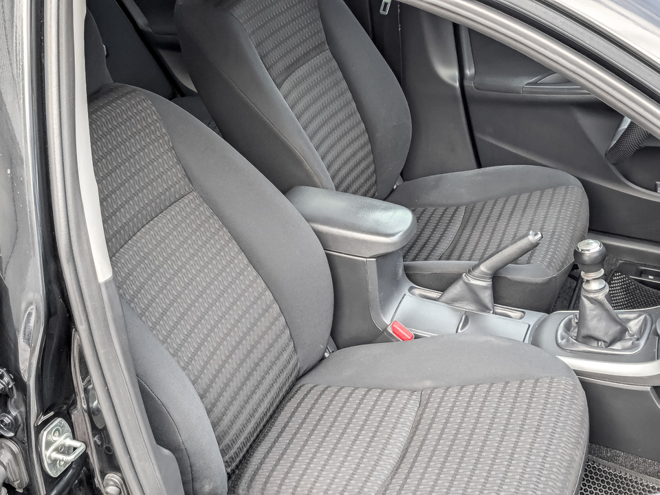 Toyota Corolla с пробегом в автосалоне Форис Авто