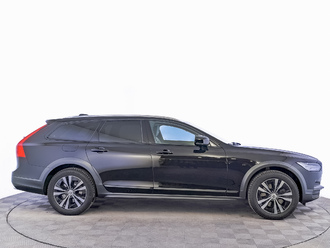 фото Volvo V90 CC 2019