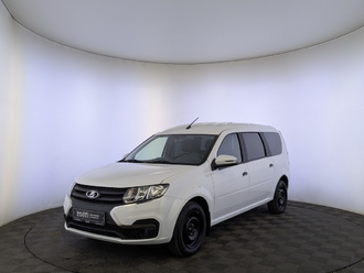 фото Lada Largus 2025