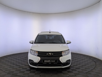 фото Lada Largus 2024