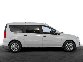 фото Lada Largus 2024