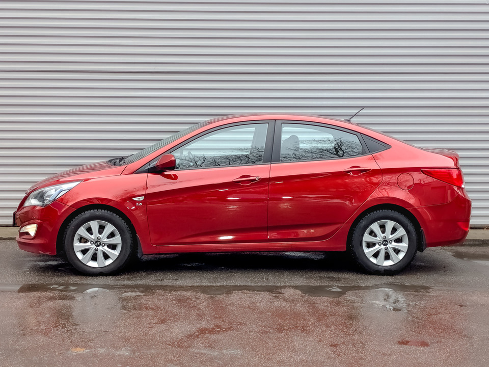 Hyundai Solaris с пробегом в автосалоне Форис Авто