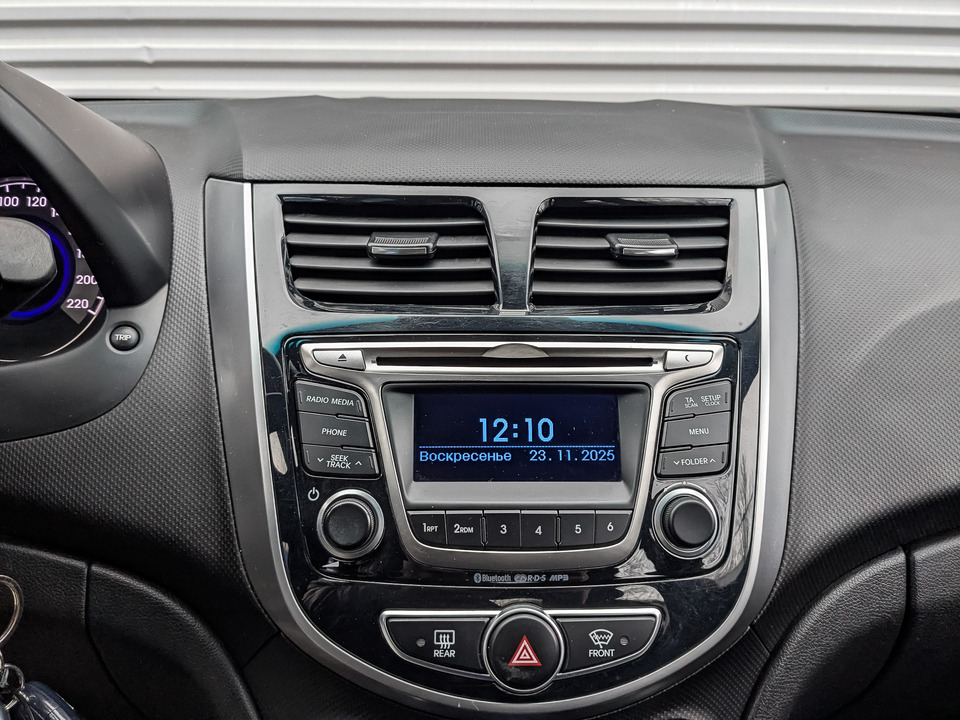 Hyundai Solaris с пробегом в автосалоне Форис Авто