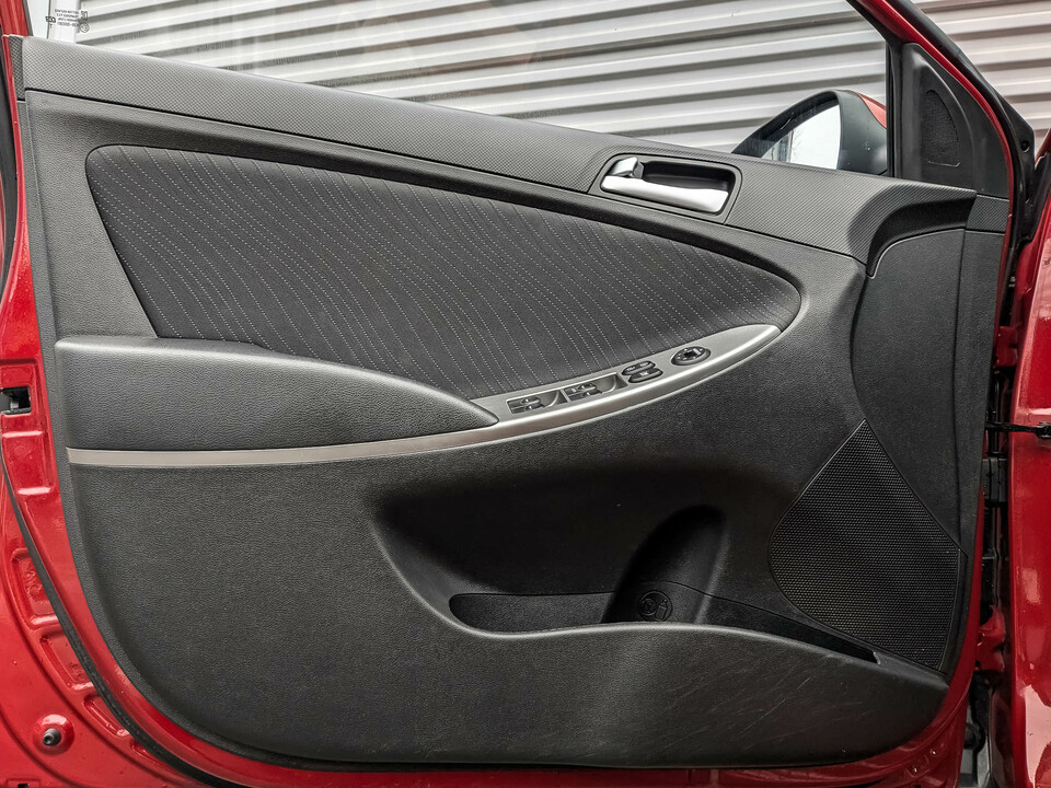 Hyundai Solaris с пробегом в автосалоне Форис Авто