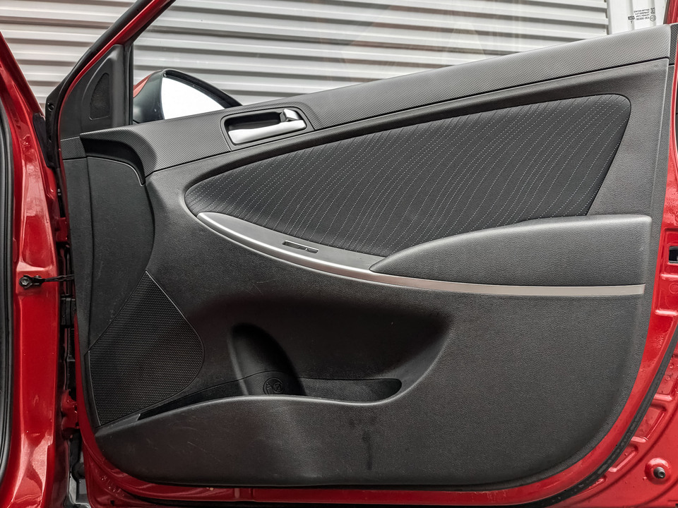 Hyundai Solaris с пробегом в автосалоне Форис Авто