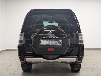 фото Mitsubishi Pajero IV 2018