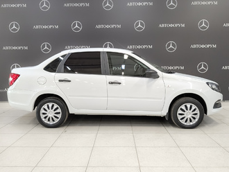 фото Lada Granta II 2025