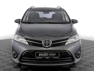 фото Toyota Verso I 2013