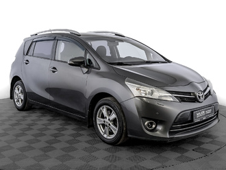 фото Toyota Verso I 2013