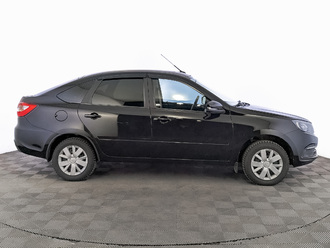 фото Lada Granta II 2023