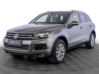 фото Volkswagen Touareg II 2013