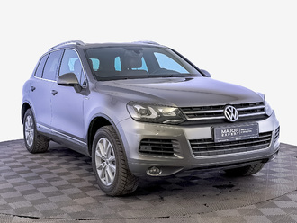 фото Volkswagen Touareg II 2013