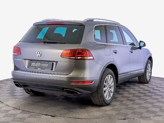 фото Volkswagen Touareg II 2013