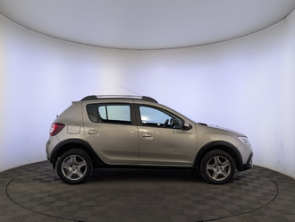 фото Renault Sandero II 2021