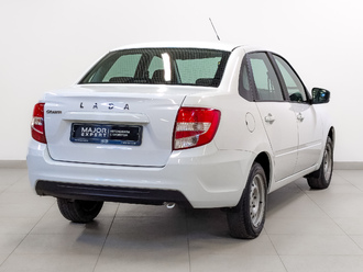 фото Lada Granta II 2025