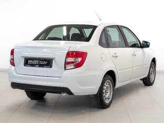 фото Lada Granta II 2025