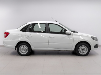 фото Lada Granta II 2025