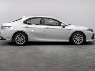 фото Toyota Camry VIII 2022