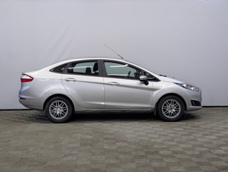 фото Ford Fiesta VII 2016