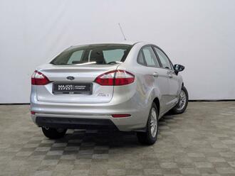 фото Ford Fiesta VII 2016