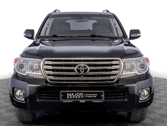 фото Toyota Land Cruiser 200 2013