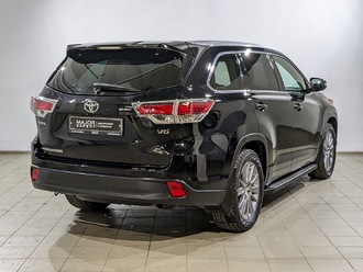 фото Toyota Highlander III 2014