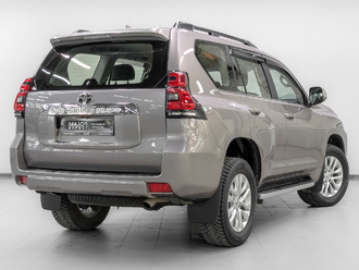 фото Toyota Land Cruiser Prado 150 2018